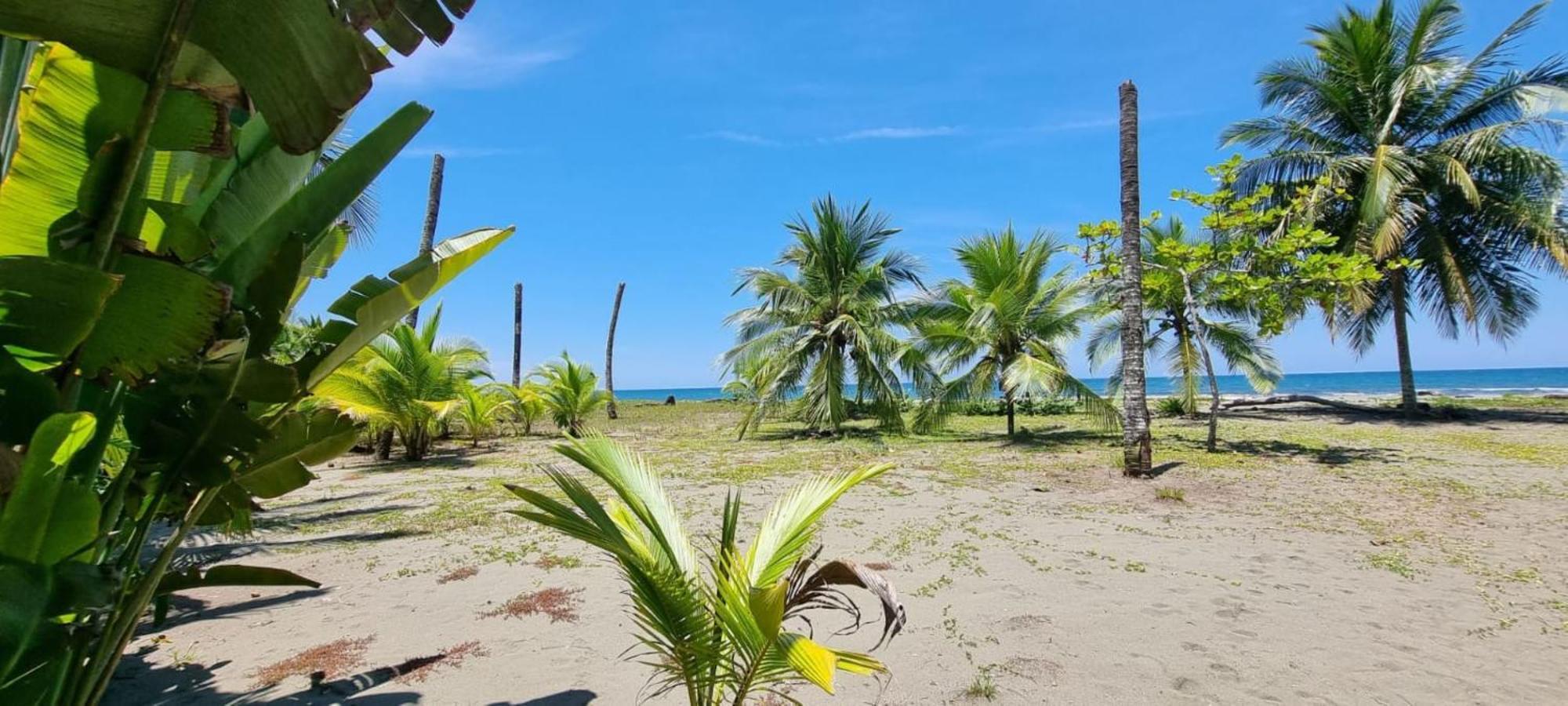 Hotel Playa Westfalia Puerto Limon Exterior photo