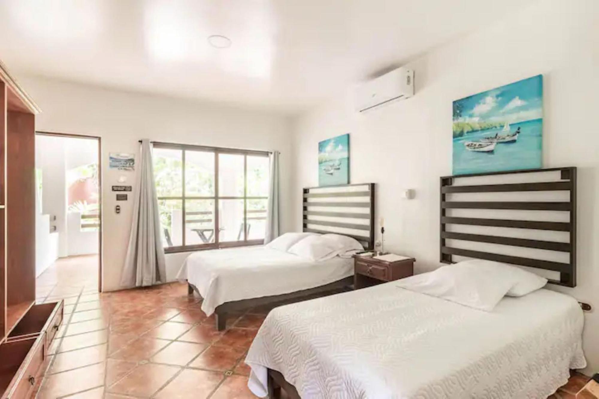 Hotel Playa Westfalia Puerto Limon Exterior photo