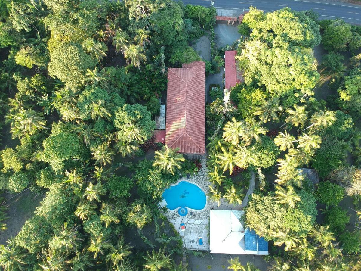 Hotel Playa Westfalia Puerto Limon Exterior photo